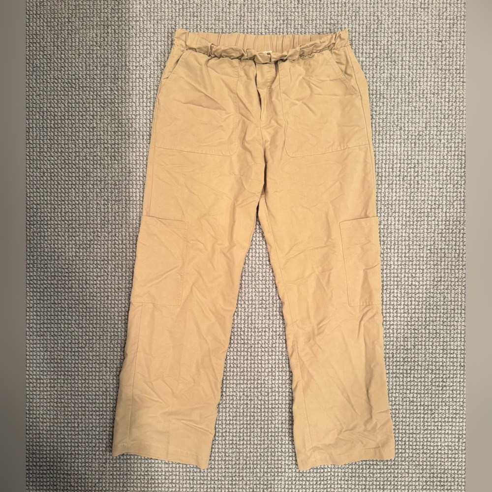 🤎PULL AND BEAR CARGO PANTS🤎